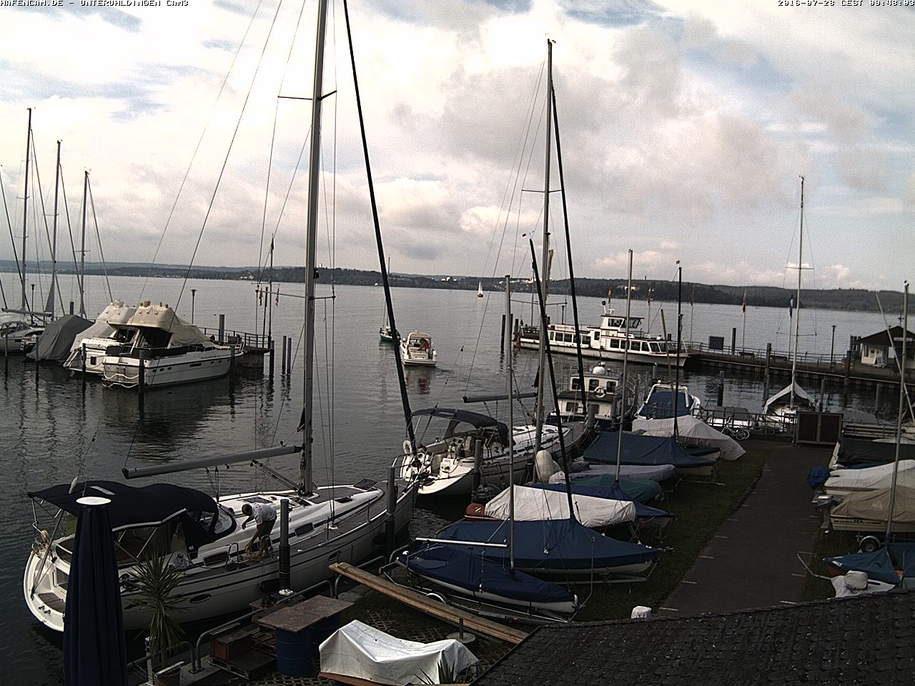 uhldingen-webcam-bootseigner-boot-reinigen